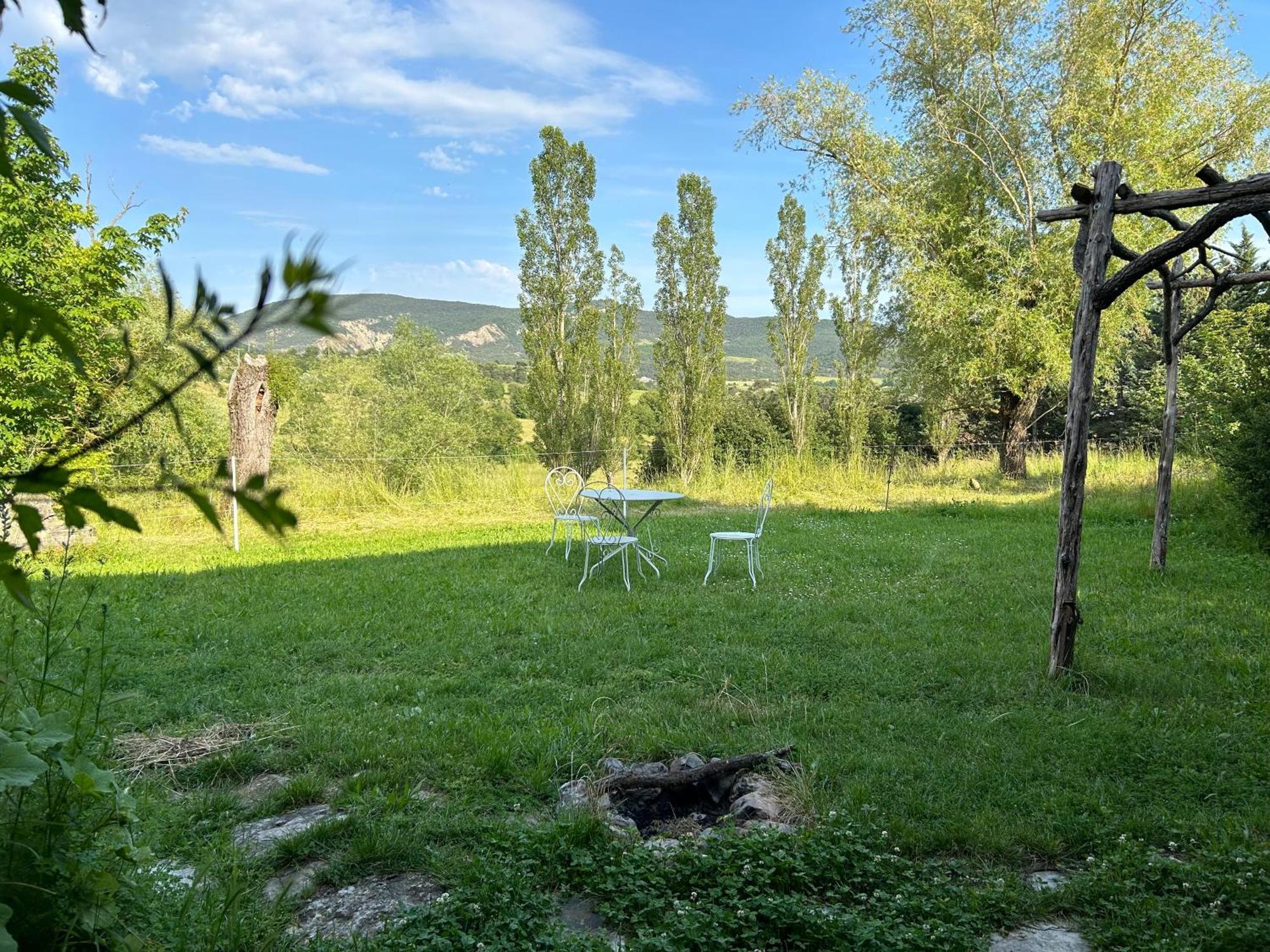 Gites Chameyer Rosans Zewnętrze zdjęcie